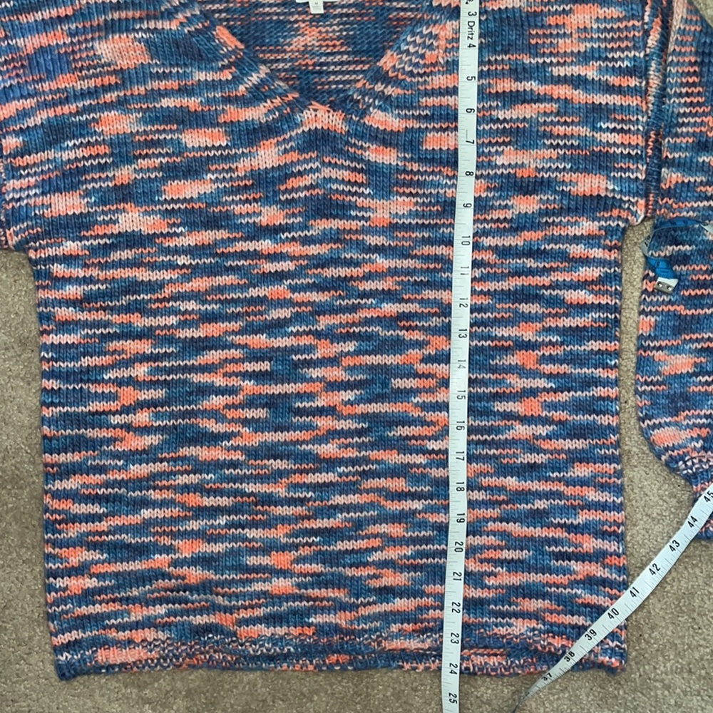Sweater - Picture 5 of 5